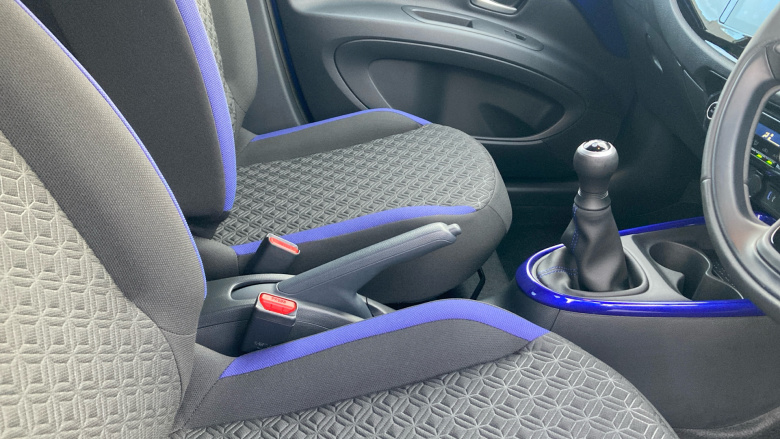 Toyota Aygo X 1.0 VVT-i Edge 5dr Petrol Hatchback